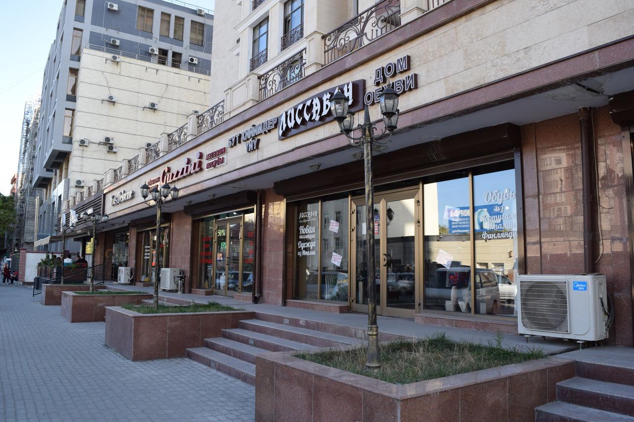 Promenade Boutique Apartment Biskek Kültér fotó